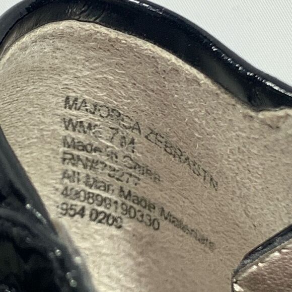 Dana Buchman Women's Majorca Zebrasin Ankle Strap Gladiator Heels Black Size 7 - Picture 4 of 8